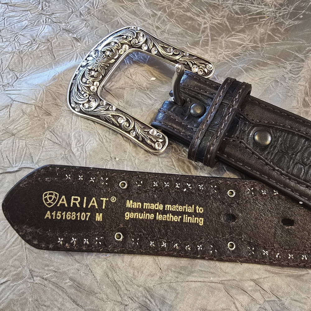 Ariat Leather Belt with Silver Buckle - Picture 2 of 10